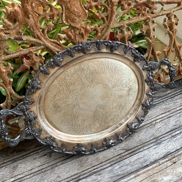 Vintage Serving Tray With Handles - Picture 2 of 14